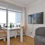 Metropol, Whg 28a, Seeseite 1og