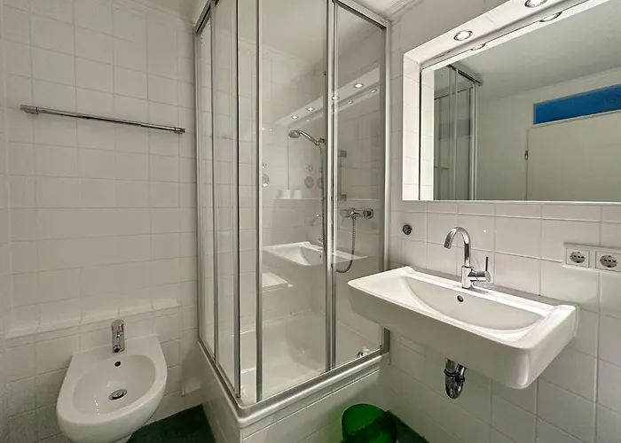 Metropol, Whg 28a, Seeseite 1og *